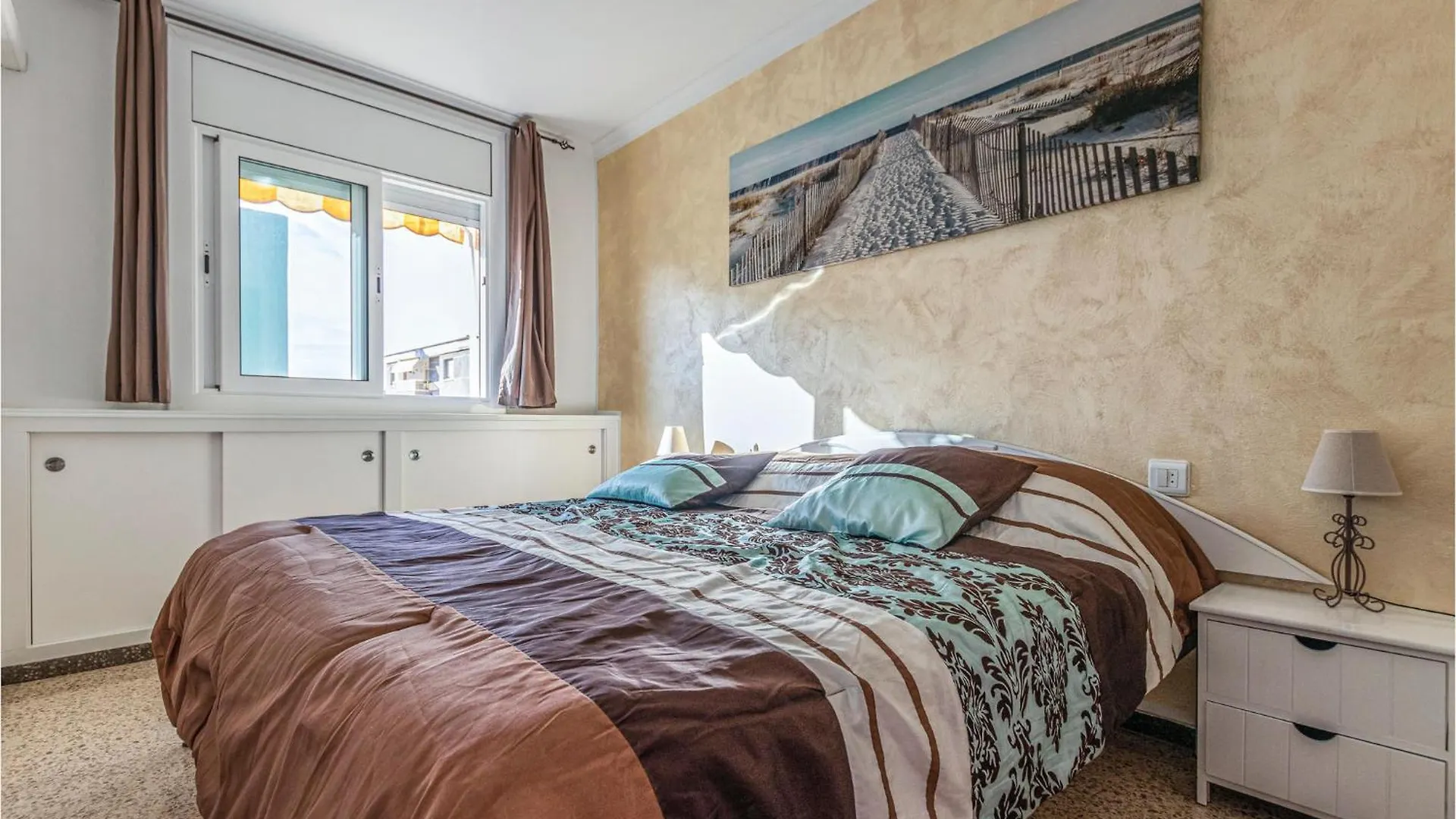 1 Bedroom Nice Apartment In Pineda De Mar