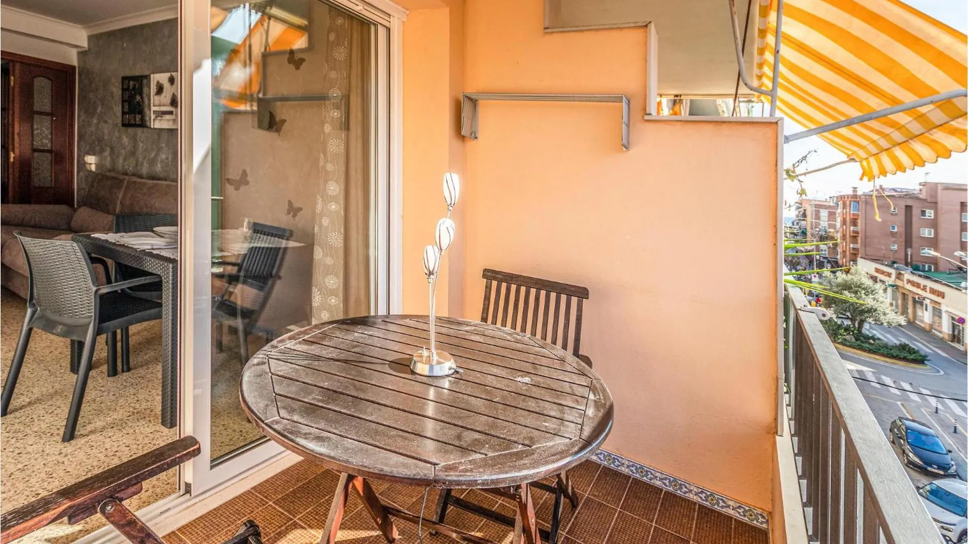 1 Bedroom Nice Apartment In Pineda De Mar